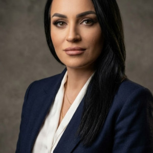 Angela Rus