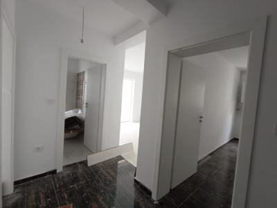 Apartament 1 camera cu loc de parcare in GIROC - ID V45