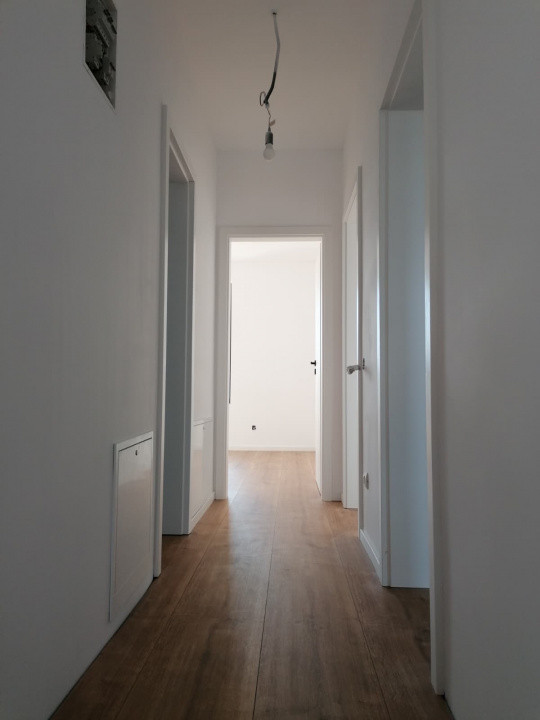 Duplex 4 camere Mosnita Noua pozitionat la asfalt cu toate utilitatile 19, foxfort.ro