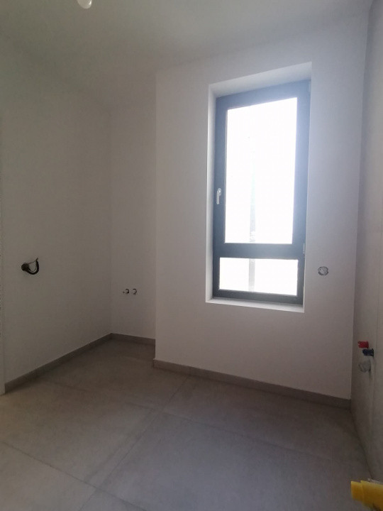 Duplex 4 camere Mosnita Noua pozitionat la asfalt cu toate utilitatile 20, foxfort.ro