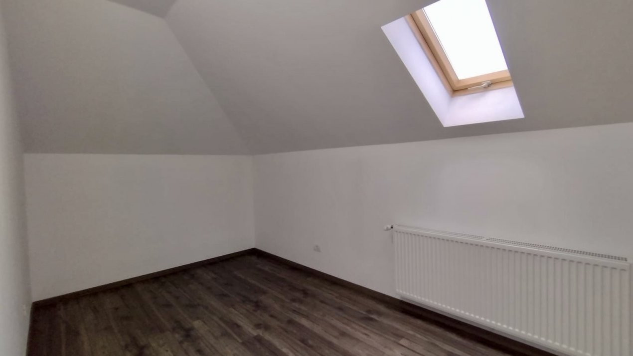 Casa individuala, cu 7 camere, de vanzare in Sacalaz 10, foxfort.ro