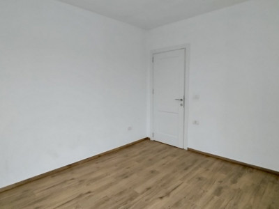 Casa individuala, cu 7 camere, de vanzare in Sacalaz imagine mica 12, foxfort.ro