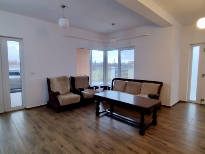 Casa individuala, cu 7 camere, de vanzare in Sacalaz imagine mica 13, foxfort.ro