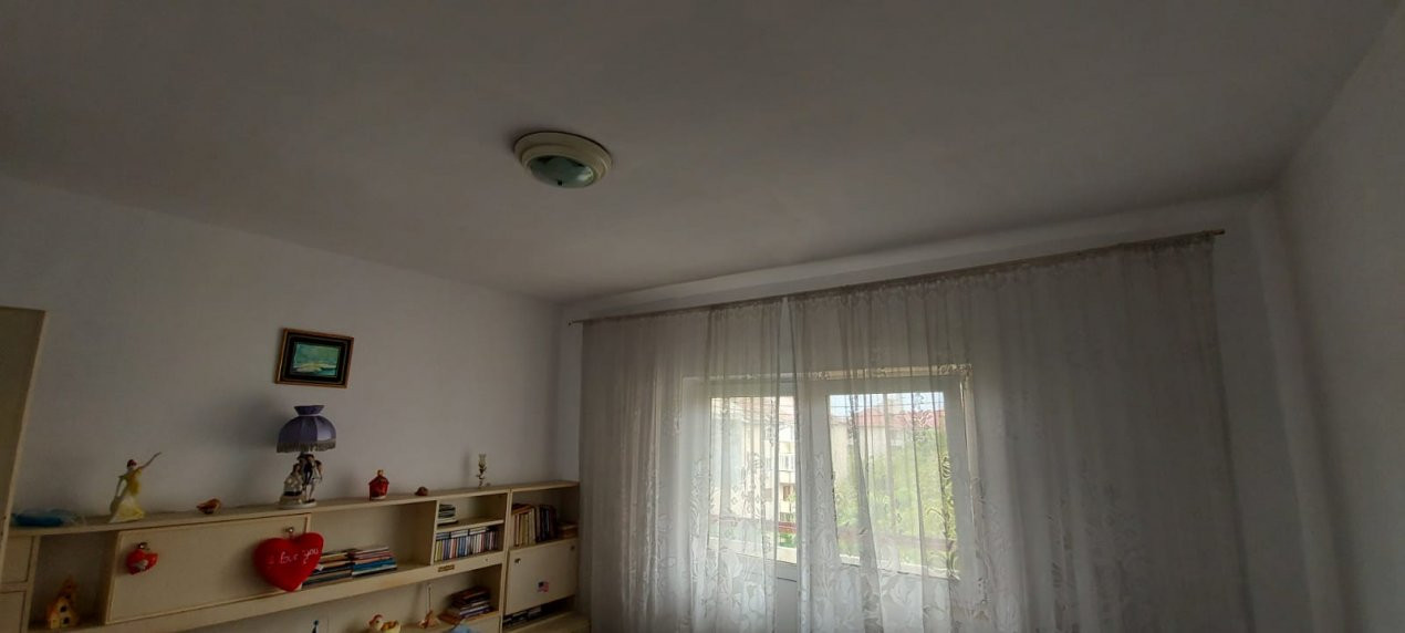 Apartament 4 camere, decomandat, zona Steaua - ID V1870 6
