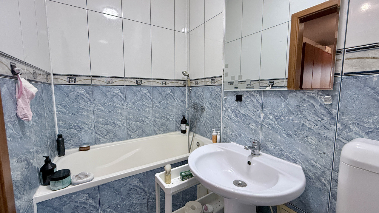 Apartament cu 2 camere, decomandat, de inchiriat, in Timisoara. 12, foxfort.ro