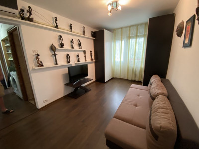 Apartament cu 2 camere, semidecomandat, de vanzare, Zona Dacia.