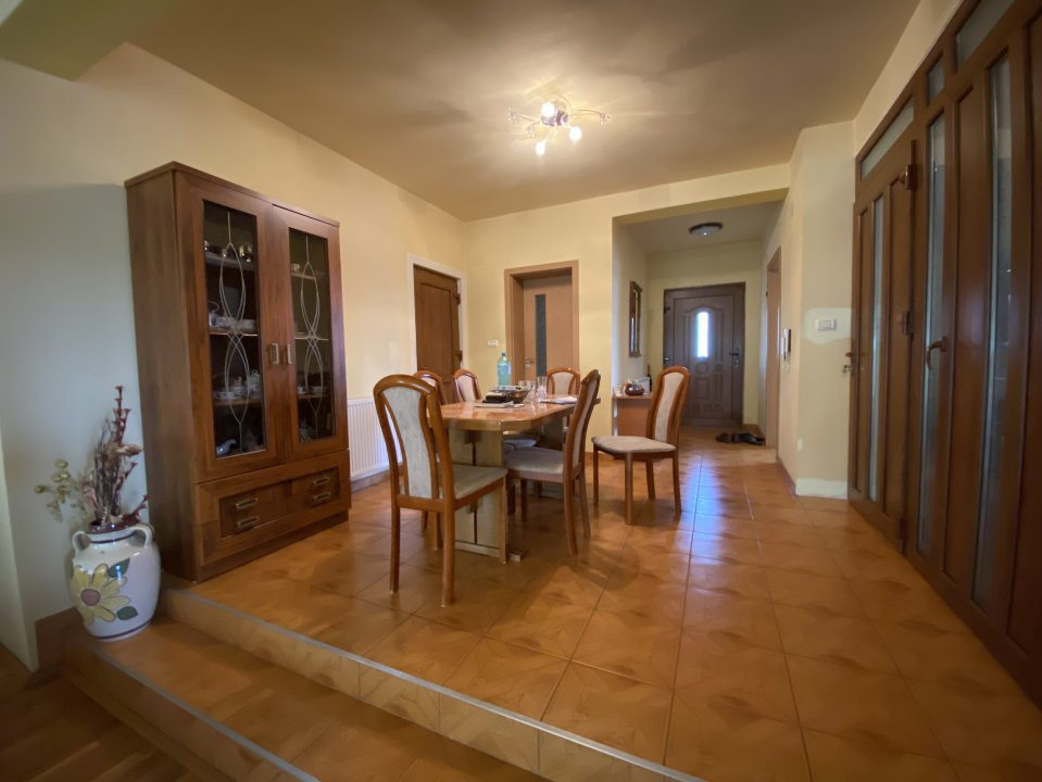 Casa Individuala 5 camere + garaj - Mosnita Noua Cartier Europa - V2273 9, foxfort.ro