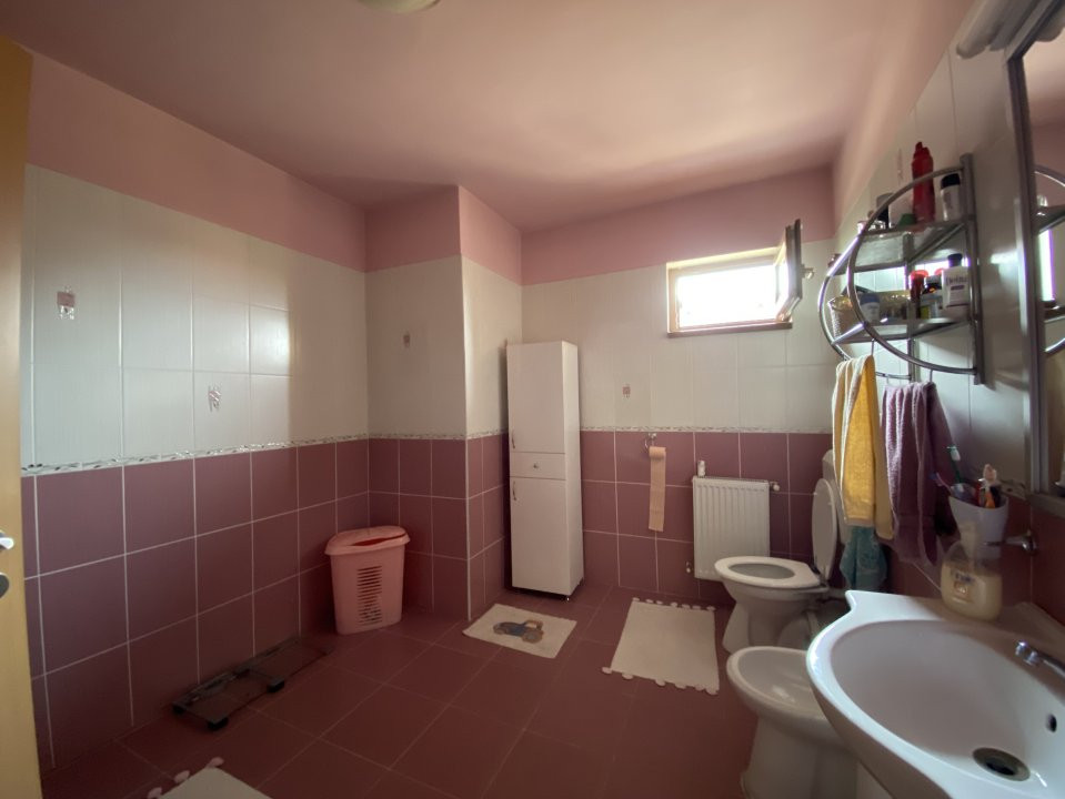 Casa Individuala 5 camere + garaj - Mosnita Noua Cartier Europa - V2273 18, foxfort.ro