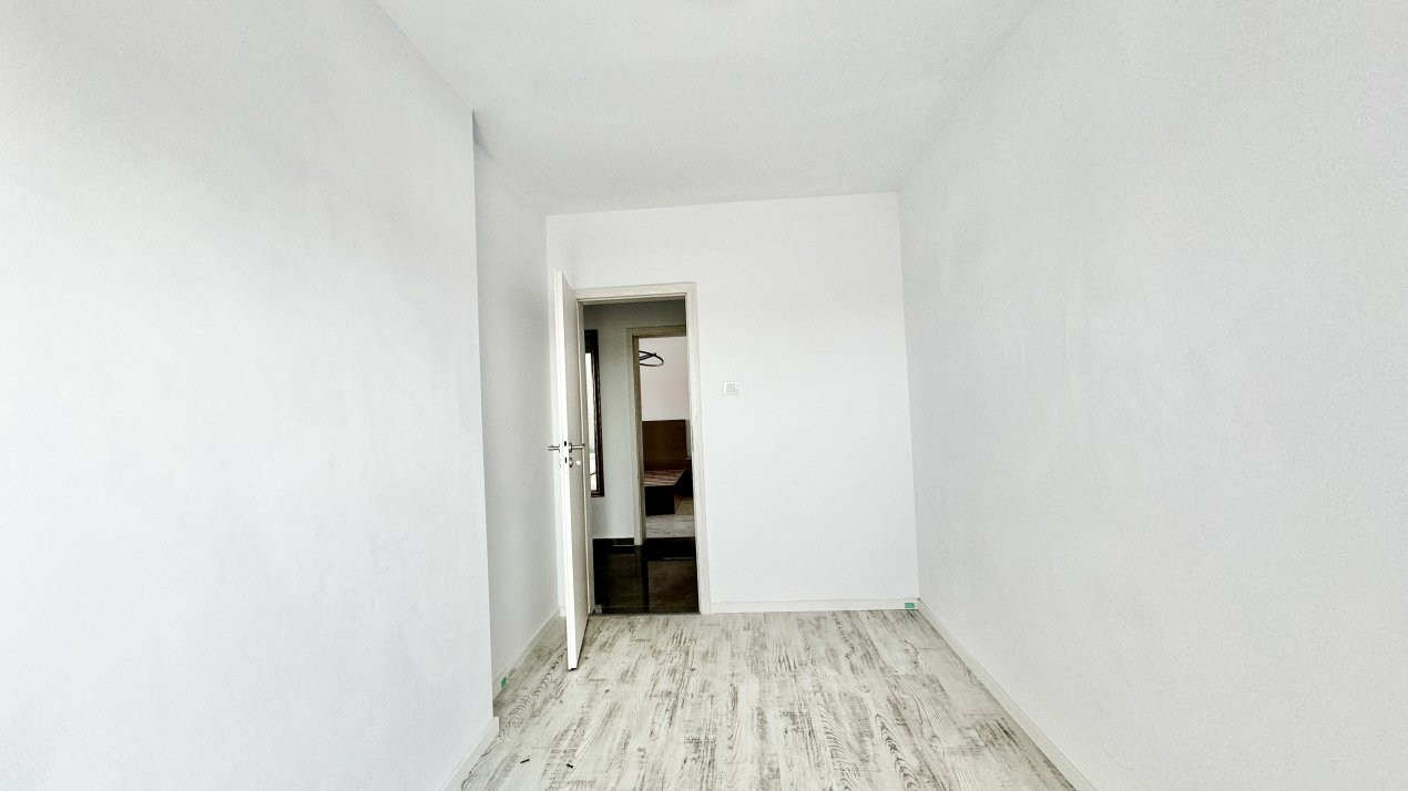 Apartament cu 3 camere și 7 ocuri de parcare in Giroc - ID V2253 5, foxfort.ro