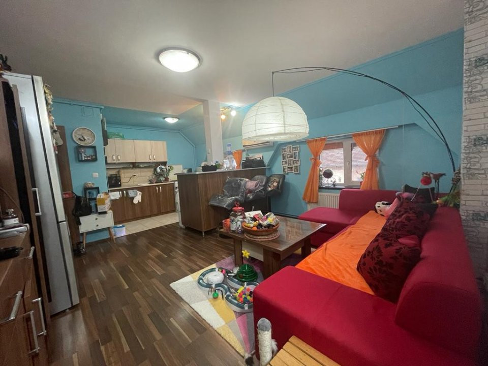 Apartament 3 camere zona de Nord - V2298 6, foxfort.ro