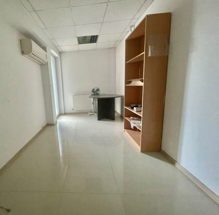 Spatiu comercial de vanzare, 585 mp,locatia excelenta, Timisoara- V2315 6, foxfort.ro