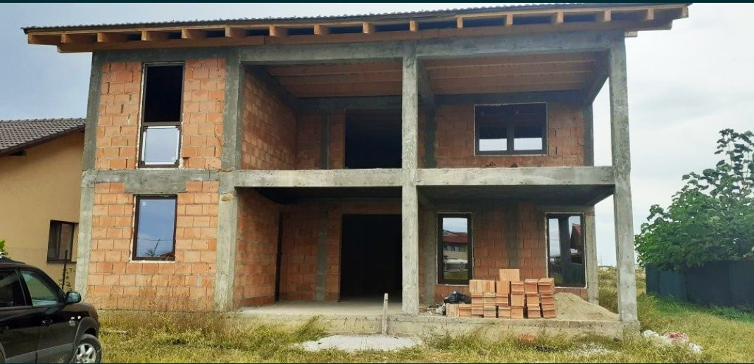 Casa individuala 7 camere Mosnita Noua - V2559 2, foxfort.ro