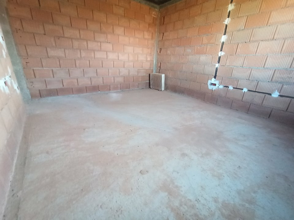 Casa individuala 7 camere Mosnita Noua - V2559 10, foxfort.ro