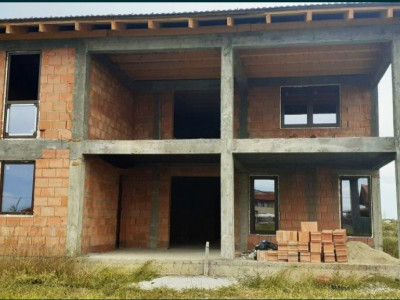 Casa individuala 7 camere Mosnita Noua - V2559 imagine mica 2, foxfort.ro