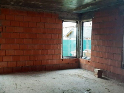 Casa individuala 7 camere Mosnita Noua - V2559 imagine mica 14, foxfort.ro