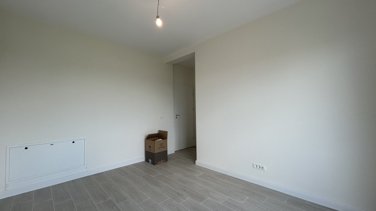 Duplex la chei, 5 camere in Ghiroda 7, foxfort.ro
