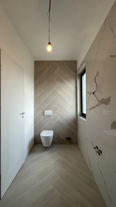 Duplex la chei, 5 camere in Ghiroda 19, foxfort.ro