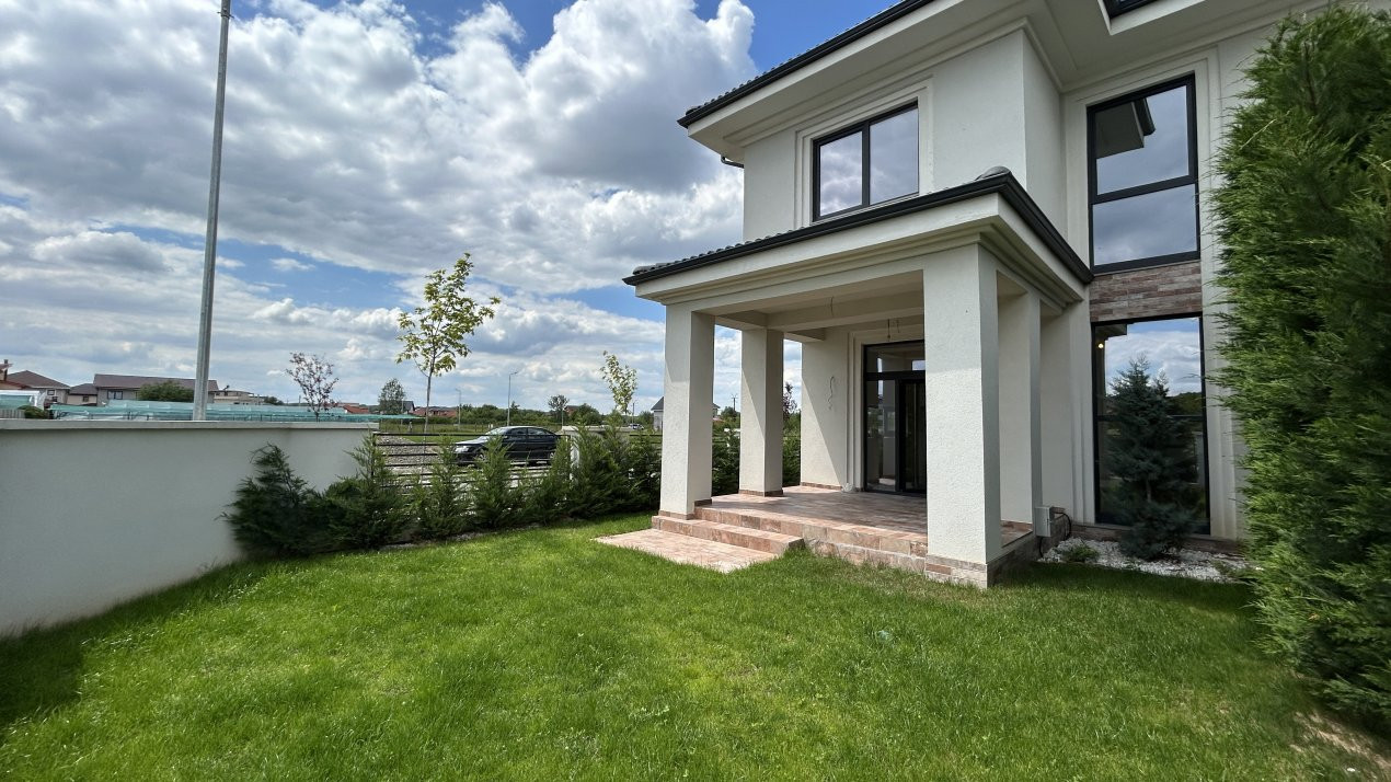 Duplex la chei, 5 camere in Ghiroda 23, foxfort.ro