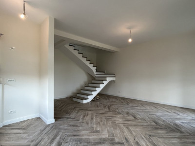 Duplex la chei, 5 camere in Ghiroda imagine mica 3, foxfort.ro