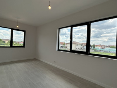 Duplex la chei, 5 camere in Ghiroda imagine mica 8, foxfort.ro