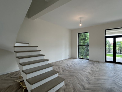 Duplex la chei, 5 camere in Ghiroda imagine mica 20, foxfort.ro