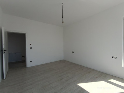 Apartament cu 3 camere la cheie, 2 bai, in Giroc - Zona Calea Urseni imagine mica 18, foxfort.ro