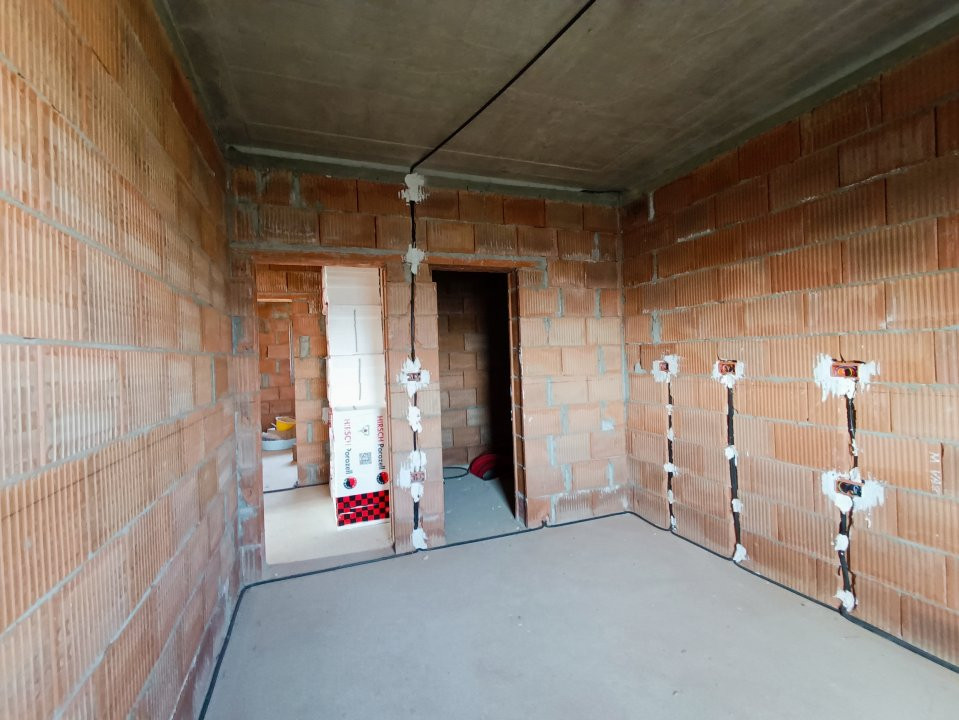 Apartament 3 camere decomandat 72 mp cu gradina de 100 mp in Giroc- V2808 7, foxfort.ro