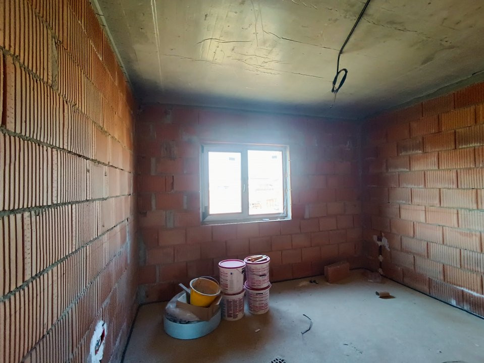 Apartament 3 camere decomandat 72 mp cu gradina de 100 mp in Giroc- V2808 10, foxfort.ro