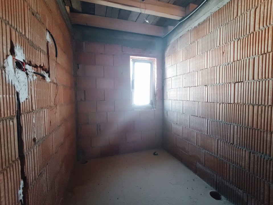 Apartament cu 3 camere 72 mp cu gradina 100 mp in Giroc - V2809 6, foxfort.ro