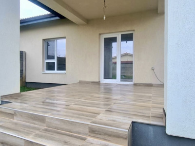 Duplex 3 Camere -  Mosnita Noua - Pozitie excelenta -ID V2866 imagine mica 3, foxfort.ro