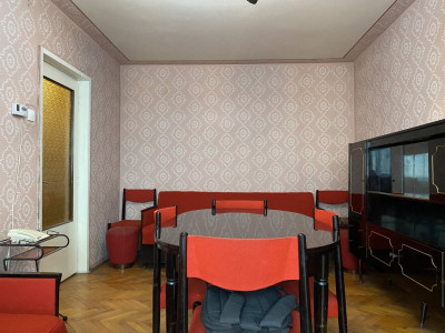 Apartament decomandat, cu 3 camere, de vanzare, Dacia - V2900 COMISION 0%