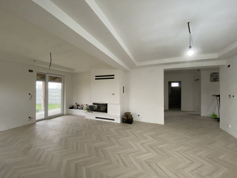 Casa 5 camere - zona linistita - Ghiroda - ID V2910 4, foxfort.ro