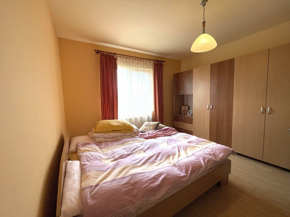 Casa individuala de vanzare, 250 mp, intrare in Dumbravita - V2992 15, foxfort.ro