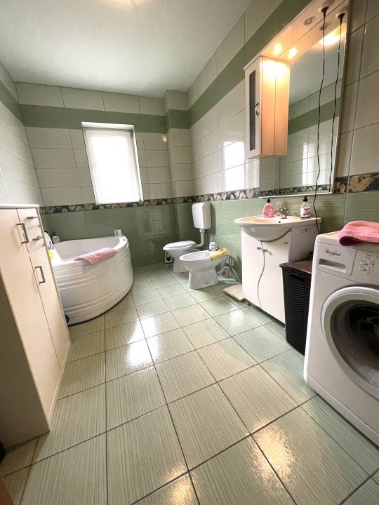 Casa individuala de vanzare, 250 mp, intrare in Dumbravita - V2992 17, foxfort.ro