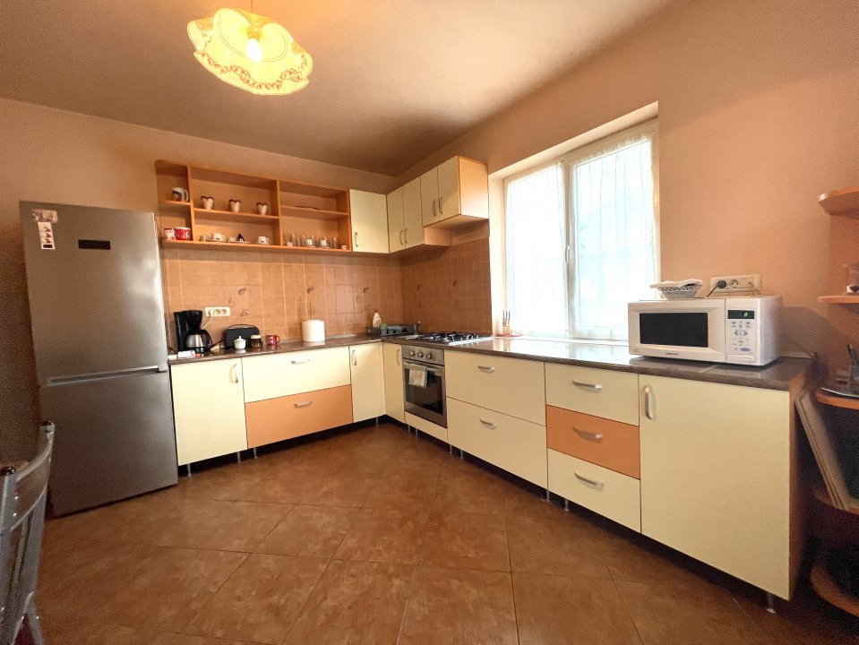 Casa individuala de vanzare, 250 mp, intrare in Dumbravita - V2992 19, foxfort.ro