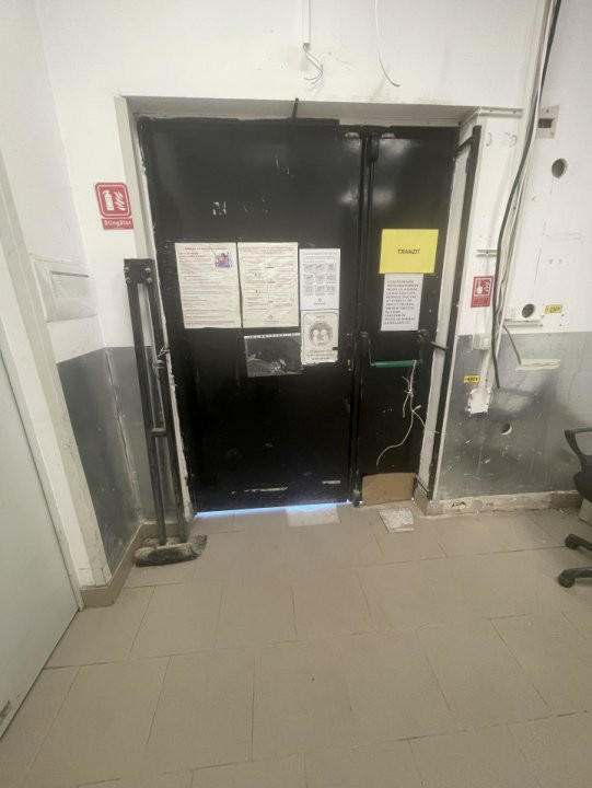 Spatiu comercial de inchiriat, vitrina, 162 mp, zona Garii - ID C3173 9, foxfort.ro