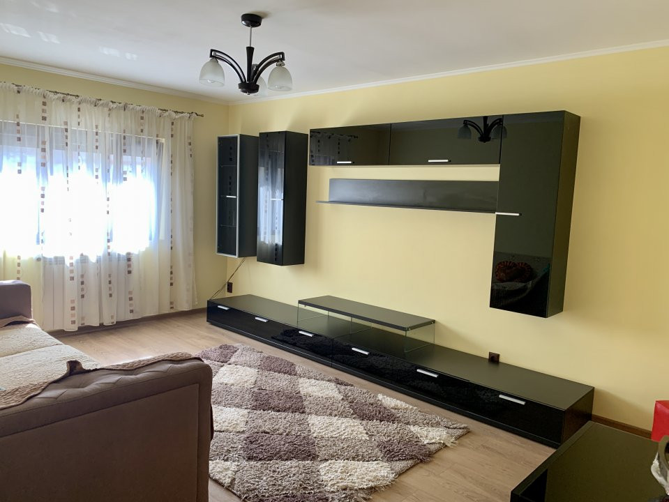 Apartament 3 camere, 64mp utili, zona Soarelui  - ID C3186 1