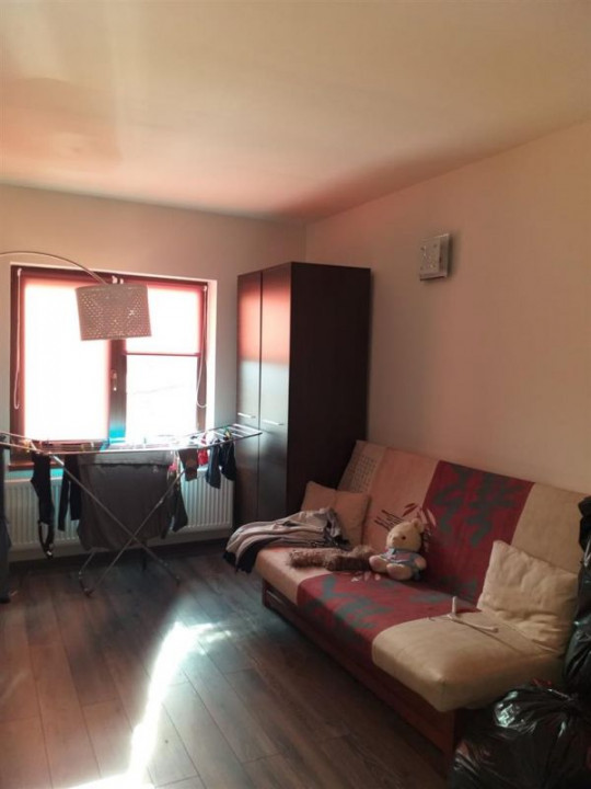 Casa individuala cu 5 camere de vanzare in Sag - ID V155 7, foxfort.ro