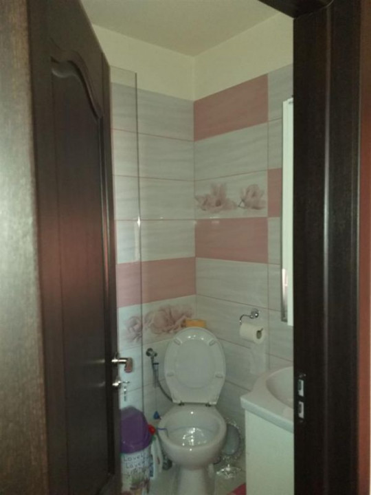 Casa individuala cu 5 camere de vanzare in Sag - ID V155 15, foxfort.ro