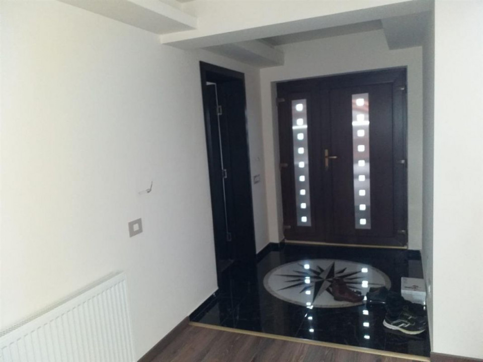 Casa individuala cu 5 camere de vanzare in Sag - ID V155 18, foxfort.ro