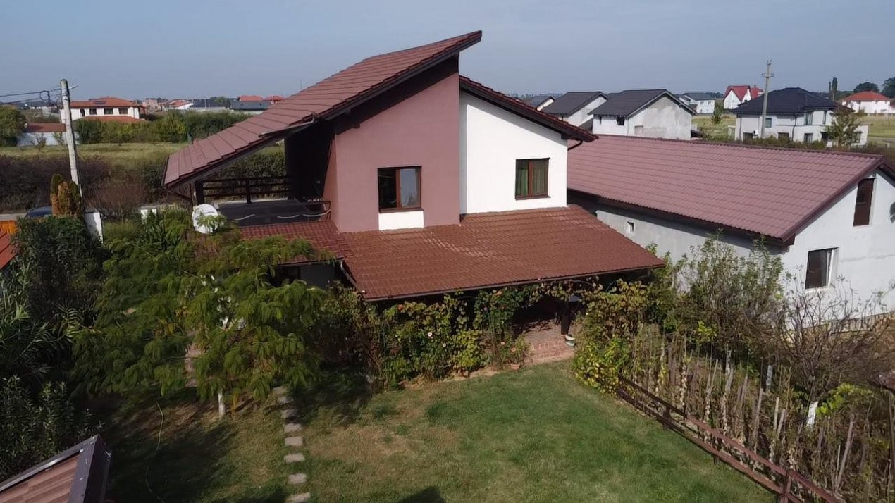 Casa individuala cu 5 camere de vanzare in Sag - ID V155 28, foxfort.ro