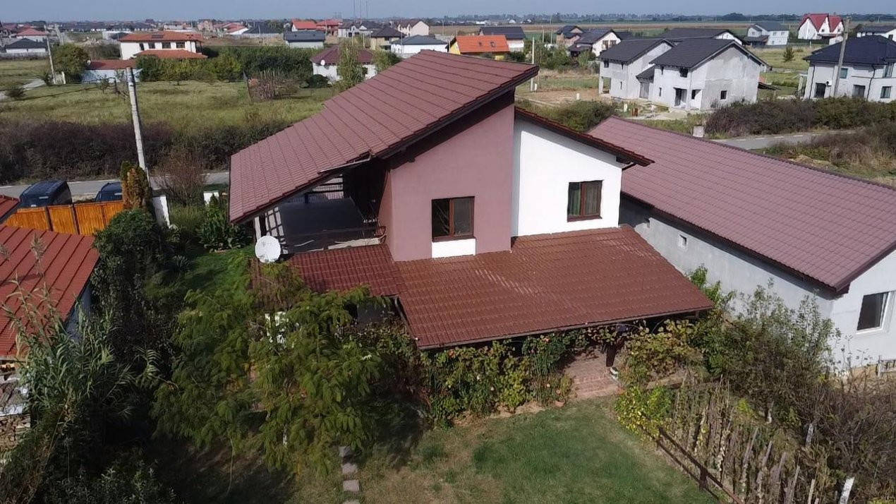 Casa individuala cu 5 camere de vanzare in Sag - ID V155 29, foxfort.ro