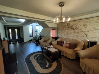 Casa individuala cu 5 camere de vanzare in Sag - ID V155 imagine mica 5, foxfort.ro