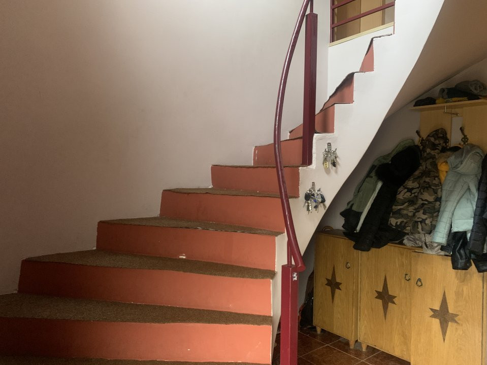 Casa individuala cu 9 camere, Dumbravita - ID V3263 16, foxfort.ro