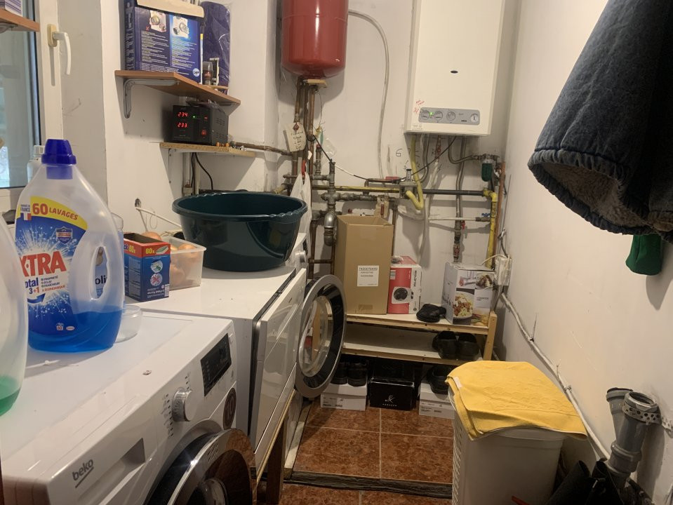 Casa individuala cu 9 camere, Dumbravita - ID V3263 20, foxfort.ro