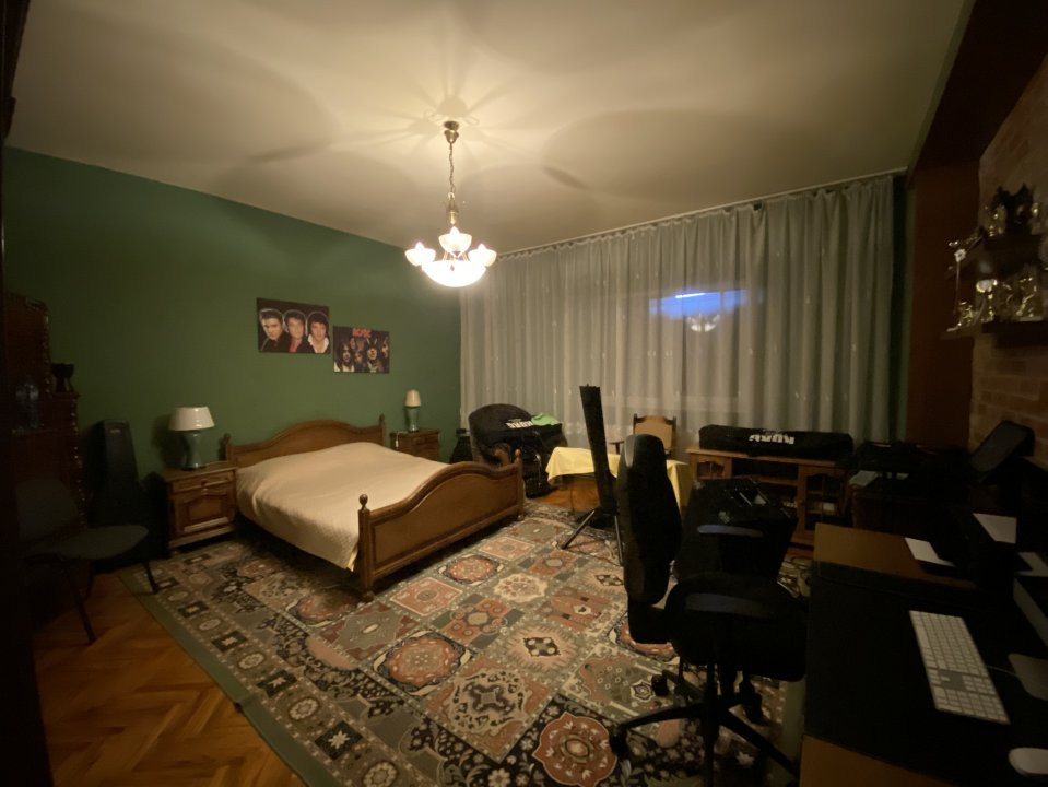 Vila cu 10 camere, de vanzare in Chisoda - ID V3322 10, foxfort.ro