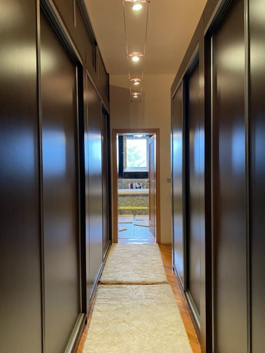 Vila cu 10 camere, de vanzare in Chisoda - ID V3322 18, foxfort.ro