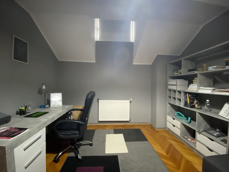 Vila cu 10 camere, de vanzare in Chisoda - ID V3322 26, foxfort.ro