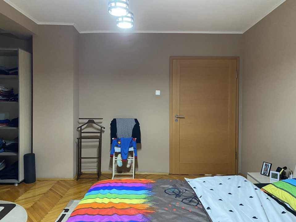 Vila cu 10 camere, de vanzare in Chisoda - ID V3322 37, foxfort.ro