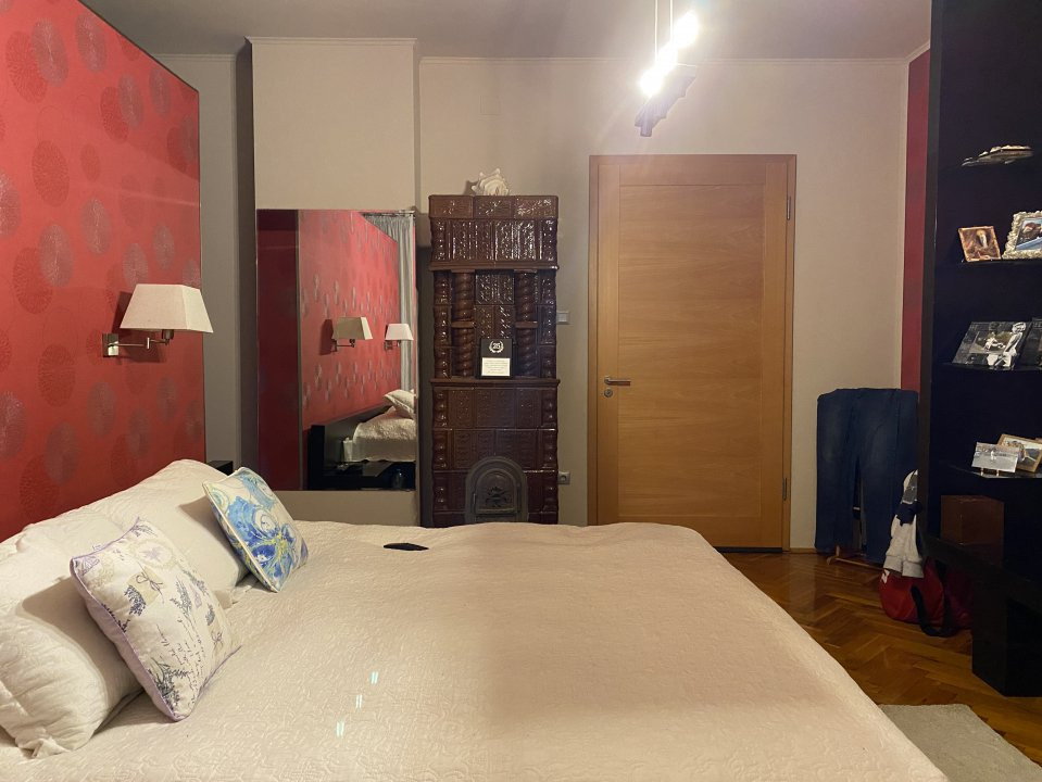 Vila cu 10 camere, de vanzare in Chisoda - ID V3322 46, foxfort.ro